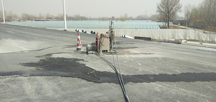 汉滨道路回填土下沉注浆